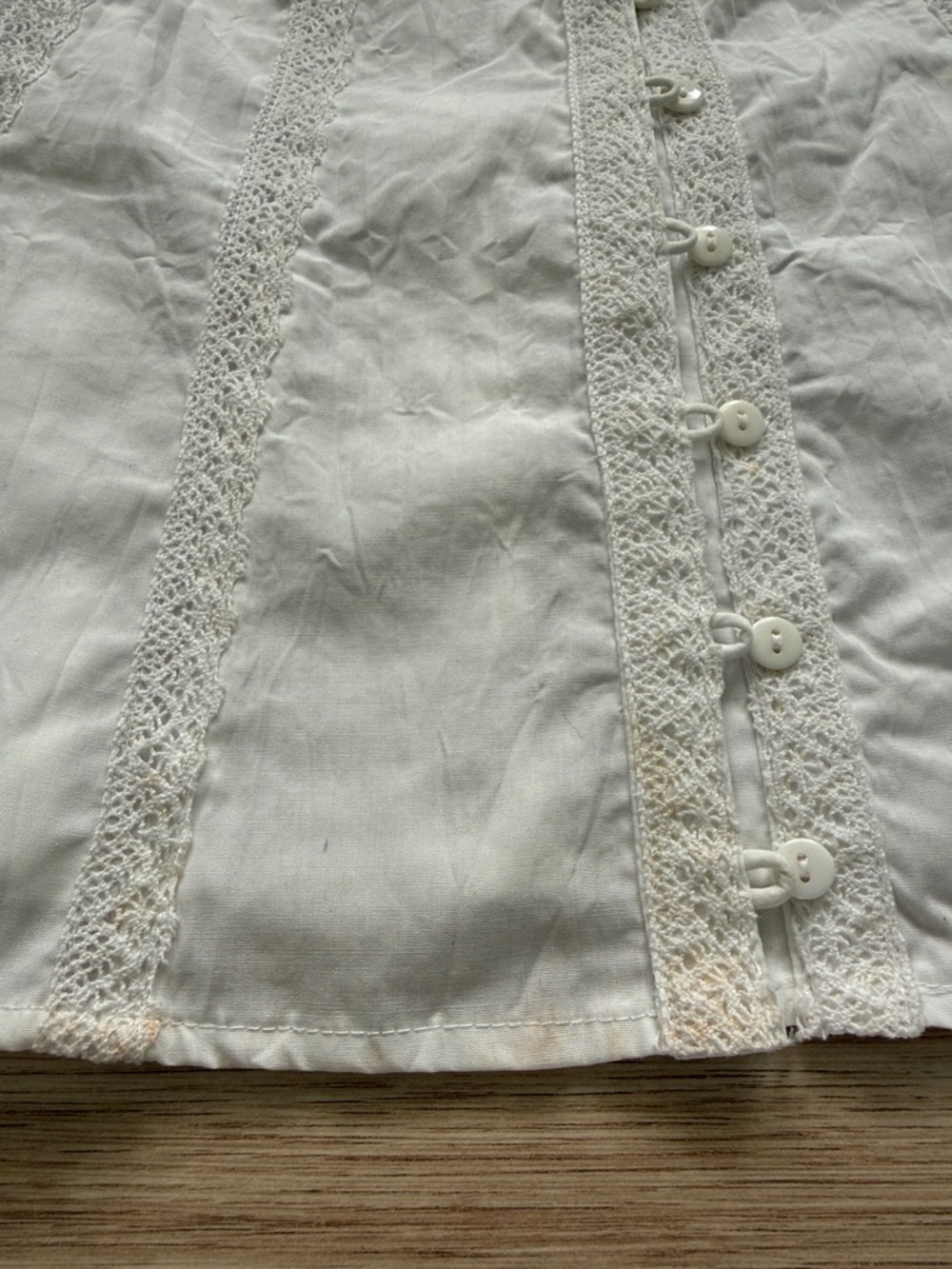 Vintage 80s 90s Cottagecore Milkmaid Coquette White Lace-Trim Button Up Blouse - Picture 7 of 15